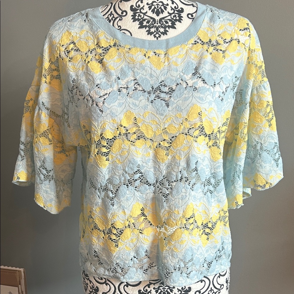 Zara Yellow and Blue Sheer Lace Short Bell Sleeve Top, S